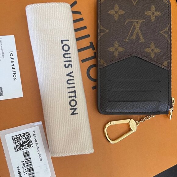 LOUIS VUITTON RECTO VERSO NOIR CARD WALLET - Picture 3 of 4